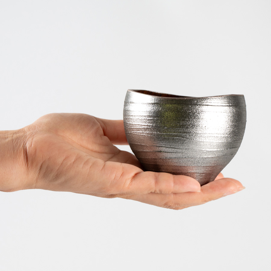 ゆらぎボール 銀嵯美 中 木製 漆塗り