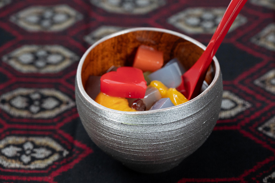 ゆらぎボール 銀嵯美 中 木製 漆塗り