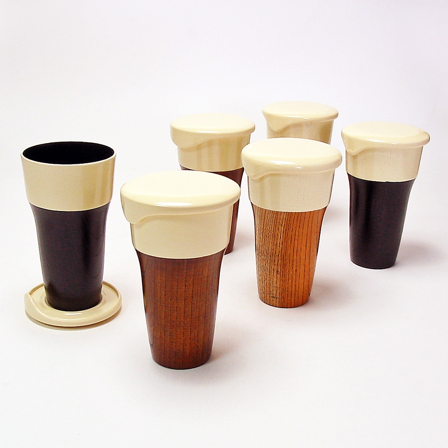 ビアカップ 蓋付き 三色 ６客セット